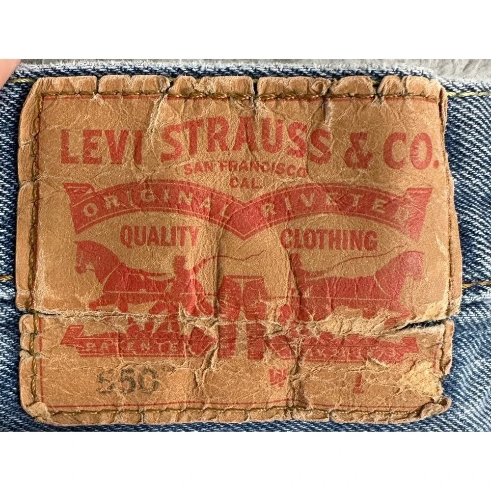 Levis 550 Jeans Mens 52X30 Blue Relaxed Fit Tapered Leg Distressed Red Tab Denim
